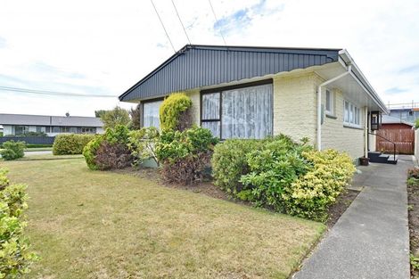 Photo of property in 10 Fairford Street, Bishopdale, Christchurch, 8053