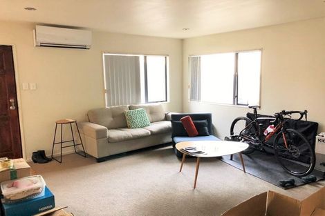 Photo of property in 14a Wattle Street, New Lynn, Auckland, 0600