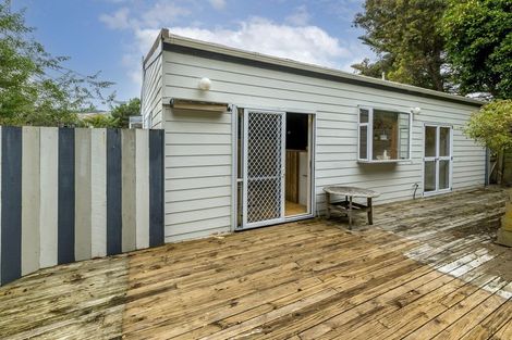 Photo of property in 8 Forest Road, Raumati South, Paraparaumu, 5032