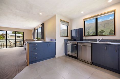 Photo of property in 27 Oxford Street, Kingston, Athol, 9793