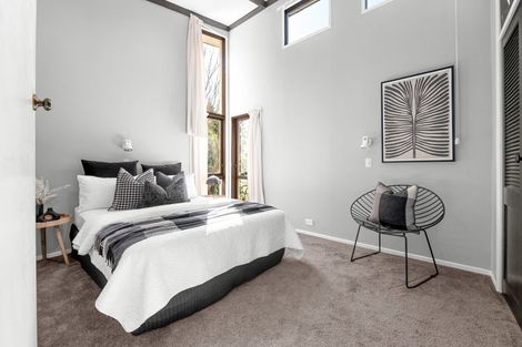 Photo of property in 10 Burwood Place, Silverdale, Hamilton, 3216