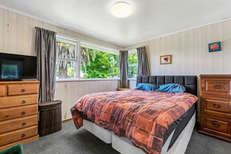 Photo of property in 84 Advene Road, Cockle Bay, Auckland, 2014