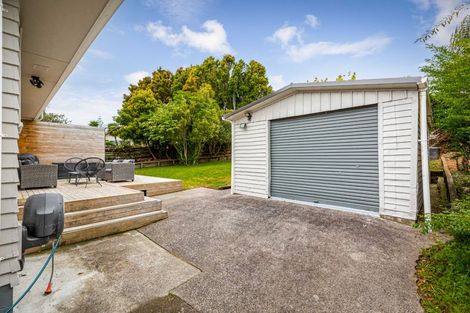 Photo of property in 4 Brunner Road, Glen Eden, Auckland, 0602