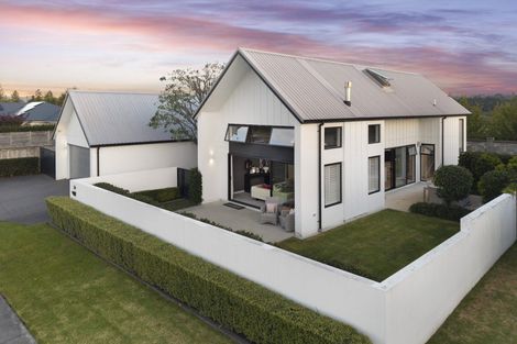 Photo of property in 16 Saint Thomas Avenue, Pyes Pa, Tauranga, 3112