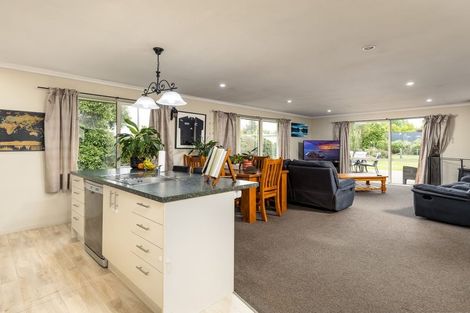 Photo of property in 14 Montgomery Street, Waimate, 7924