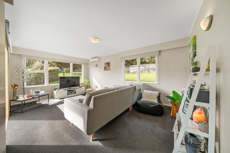 Photo of property in 24 Omapere Street, Waitangirua, Porirua, 5024