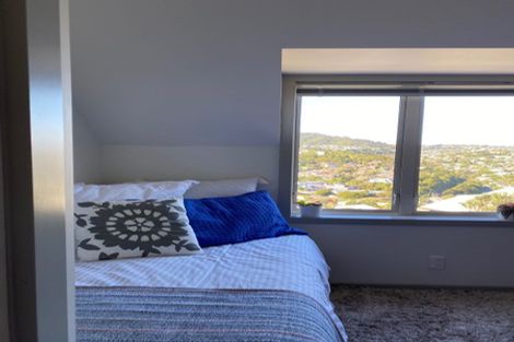 Photo of property in 16 Cavalry Close, Crofton Downs, Wellington, 6035