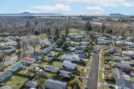 Photo of property in 45 Rangipoia Place, Turangi, 3334