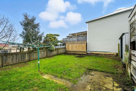 Photo of property in 44 South Road, The Glen, Dunedin, 9011
