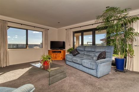 Photo of property in 13 Waitaha Place, Clive, 4102