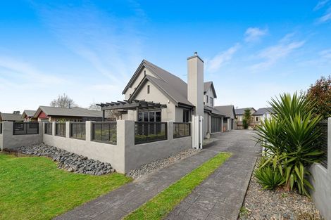 Photo of property in 13 Dixon Road, Fitzroy, Hamilton, 3206