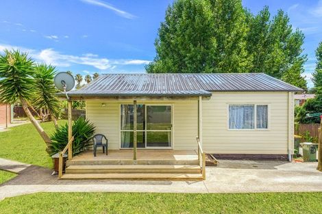 Photo of property in 70 Clayton Avenue, Otara, Auckland, 2023