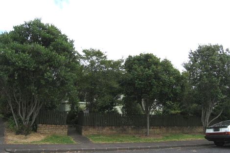 Photo of property in 10 Chippendale Crescent, Birkdale, Auckland, 0626