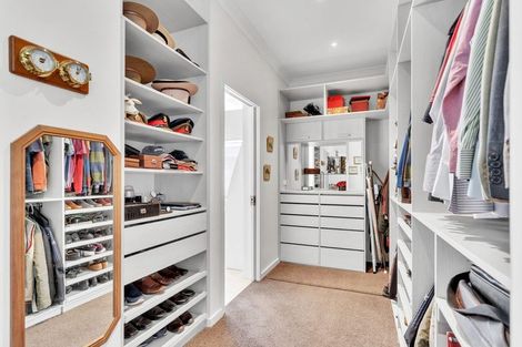 Photo of property in 36 Hoeke Road, Carrington, Carterton, 5791