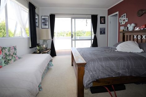 Photo of property in 78 Arran Road, Browns Bay, Auckland, 0630