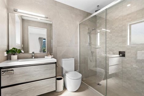 Photo of property in 13 Falconer Rise, Jacks Point, Queenstown, 9371