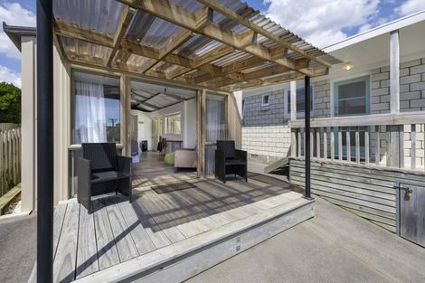 Photo of property in 10 Tahuna Avenue, Raglan, 3225