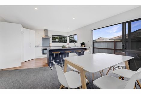 Photo of property in 2/49 Castletown Place, New Brighton, Christchurch, 8083