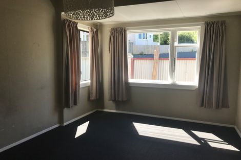 Photo of property in 98 Glen Road, The Glen, Dunedin, 9011