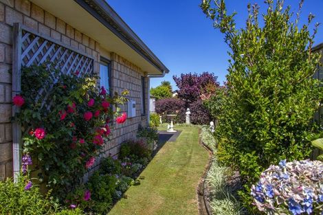 Photo of property in 12b Marlin Terrace, Bell Block, New Plymouth, 4312