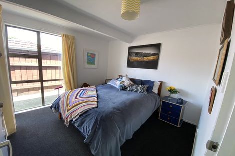Photo of property in 9 Truscott Grove, Awapuni, Palmerston North, 4412