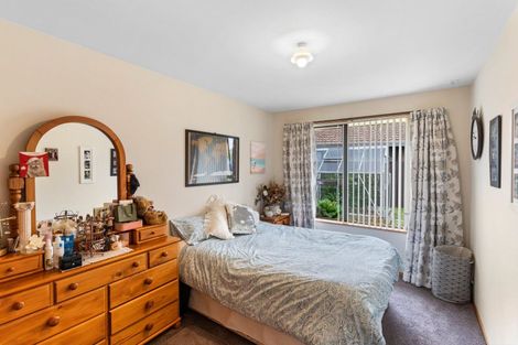 Photo of property in 21 Peebles Drive, Hei Hei, Christchurch, 8042