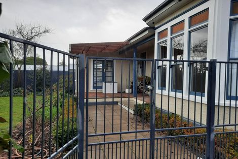 Photo of property in 49 Aorangi Road, Bryndwr, Christchurch, 8053