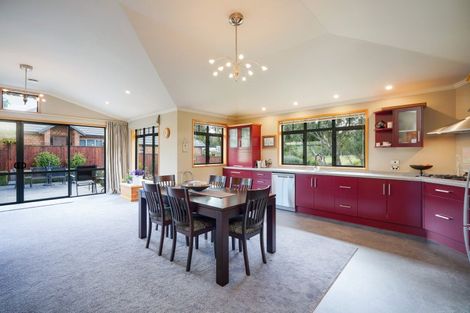 Photo of property in 60 Glenroy Park Drive, Waikiwi, Invercargill, 9810