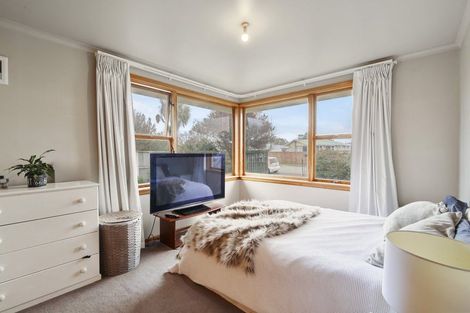 Photo of property in 35 Geddis Street, Rangiora, 7400