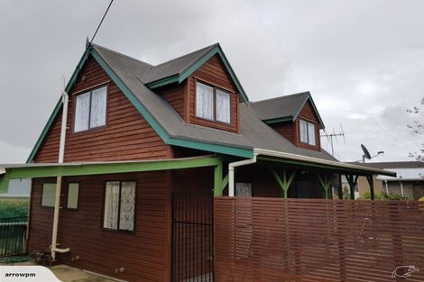 Photo of property in 24 Karamu Street, Te Atatu Peninsula, Auckland, 0610