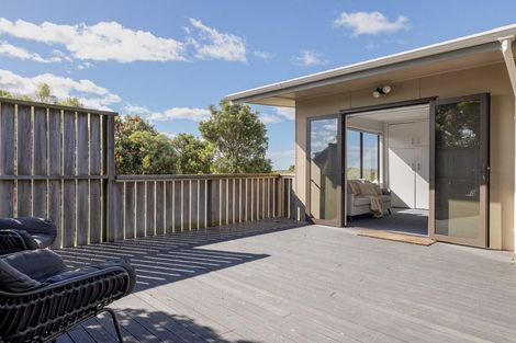 Photo of property in 1009 Papamoa Beach Road, Papamoa Beach, Papamoa, 3118