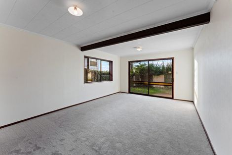 Photo of property in 40 Bosun Terrace, Whitby, Porirua, 5024