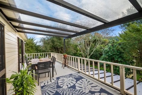 Photo of property in 34 Milton Terrace, Picton, 7220