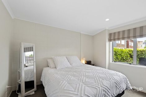 Photo of property in 26 Station Street, Hobsonville, Auckland, 0616