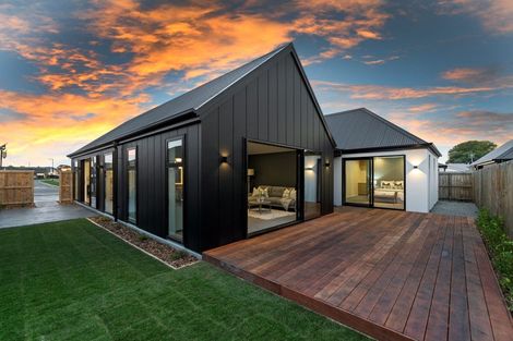 Photo of property in 110 Aviemore Drive, Marshland, Christchurch, 8083