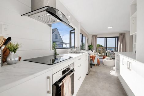 Photo of property in 59 West Hoe Heights, Orewa, 0931