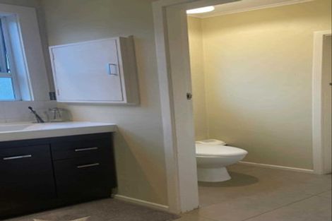 Photo of property in 22 Takiroa Street, Urenui, 4375