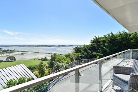 Photo of property in 2/56 Balmoral Lane, Redcliffs, Christchurch, 8081