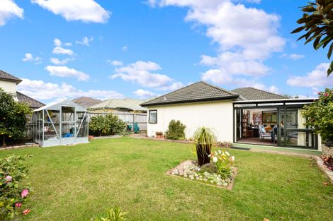 Photo of property in 6 Espalier Drive, Henderson, Auckland, 0612