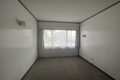 Photo of property in 9 Heaton Grove, Chatswood, Auckland, 0626