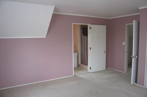 Photo of property in 21 Newton Place, Westbrook, Palmerston North, 4412