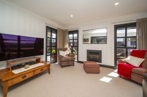 Photo of property in 7 Cameron Street, Hawera, 4610