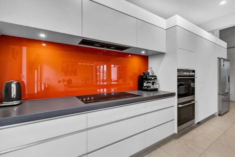 Photo of property in 59 Links Drive, Waiwhakaiho, New Plymouth, 4312