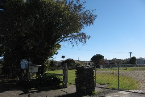 Photo of property in 11 Dalton Street, Hokitika, 7810