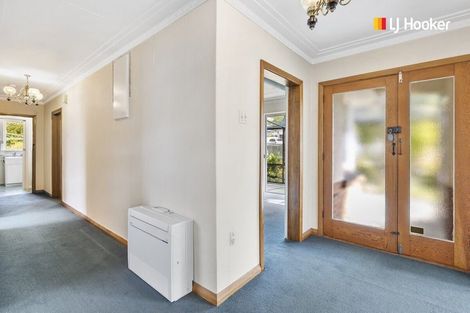 Photo of property in 1 Broomlea Street, Wakari, Dunedin, 9010