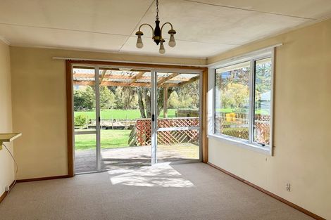 Photo of property in 6 Harwood Place, Upper Takaka, Takaka, 7183