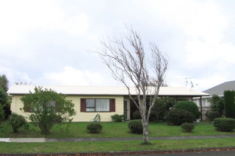 Photo of property in 51 Andrew Street, Waikanae, 5036