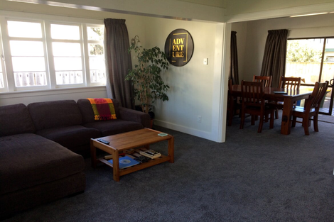 Photo of property in 1/4 Argyle Avenue, Pahurehure, Papakura, 2113