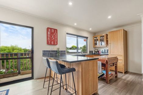 Photo of property in 10 Carew Street, Nawton, Hamilton, 3200