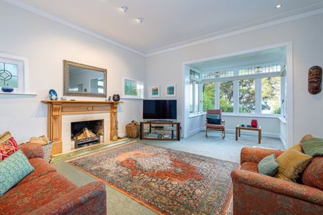Photo of property in 122 Vauxhall Road, Narrow Neck, Auckland, 0624